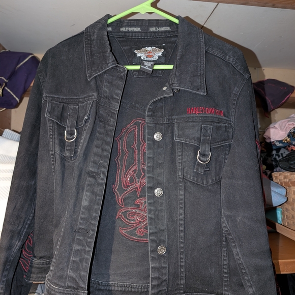 Harley-Davidson Jackets & Blazers - Harley-Davidson Black and Red Denim Jacket